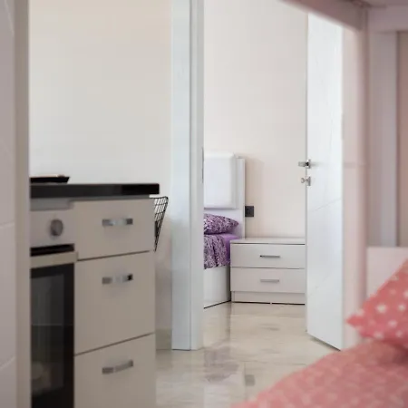 Kleopatra Twin Towers A-13 Apartment *