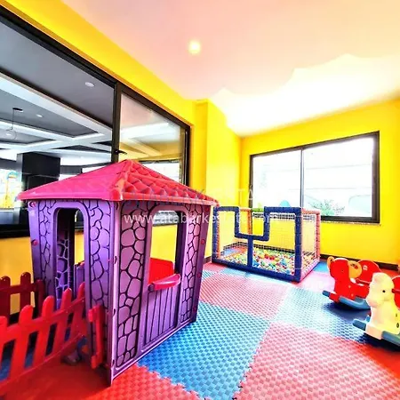 Kleopatra Twin Towers A-13 Apartment